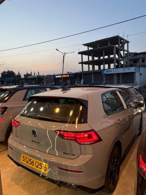 Volkswagen Golf 8 2025 Pro R-line