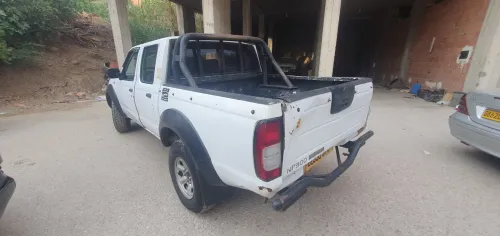 Nissan Pickup 2011 Pickup