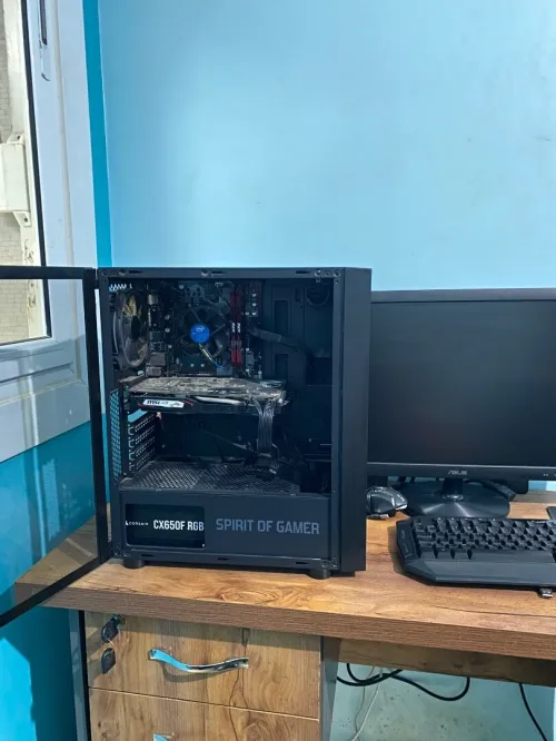 Pc gamer peu utilisé 