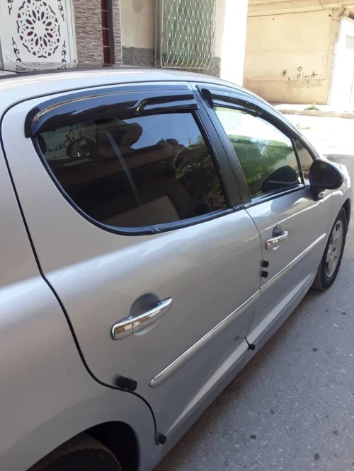 Peugeot 207 2012 