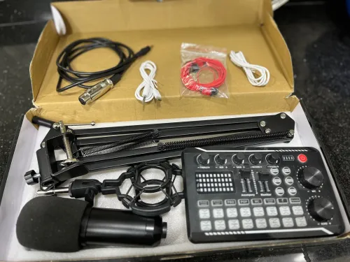 Kit Micro Professionnel + Carte Son V8 Pro Pret a l emploi