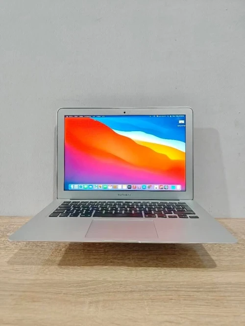 Mac book