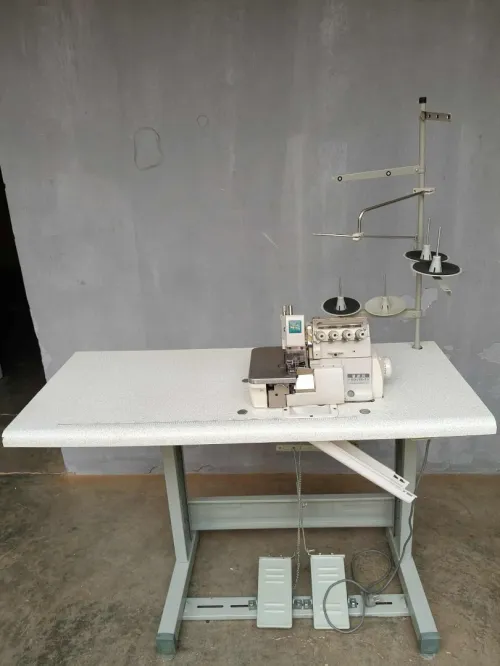 Machine à coudre