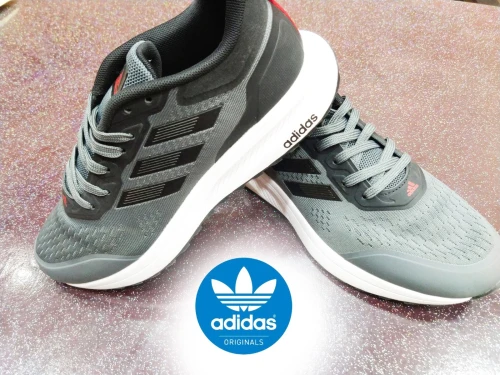 vente basket adidas homme بيع حذاء أديداس جميل 