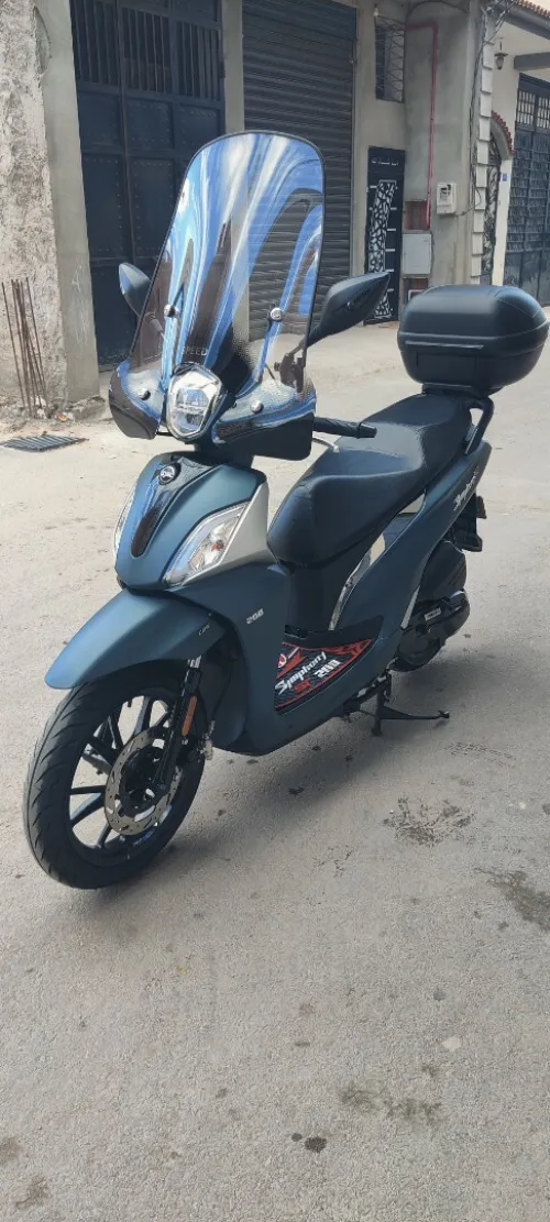 Sym St 200 2024