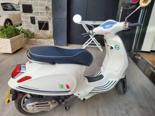 Piaggio Vespa primavera 2023