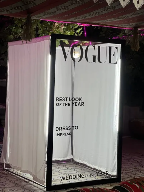 Magazine photo Booth 