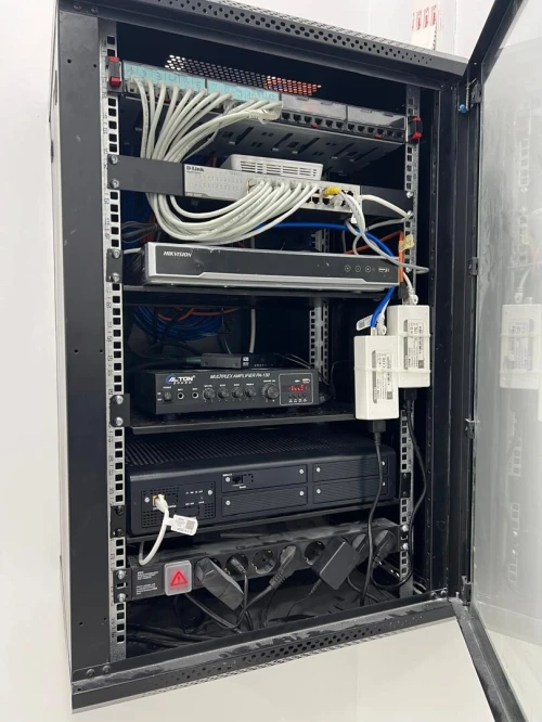  Caméra de Surveillance (Installation et Mise en Service)