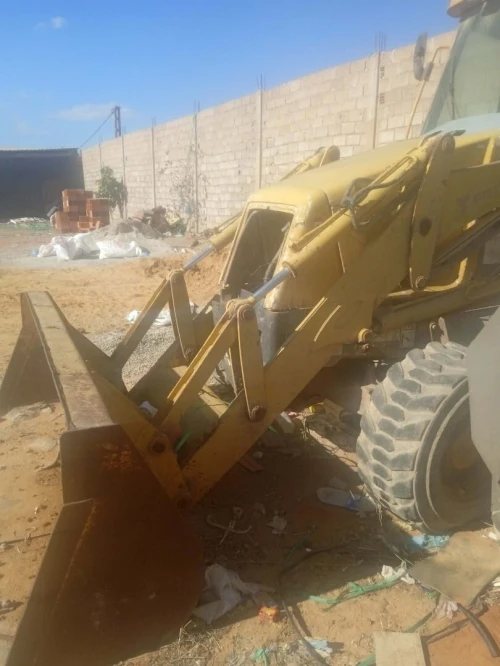 FOTON Excavator loader 2011