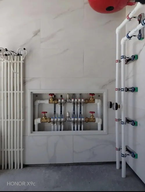 plombier chauffagiste Installation citernes et chauffage central تركيب خزان الماء والتدفئة