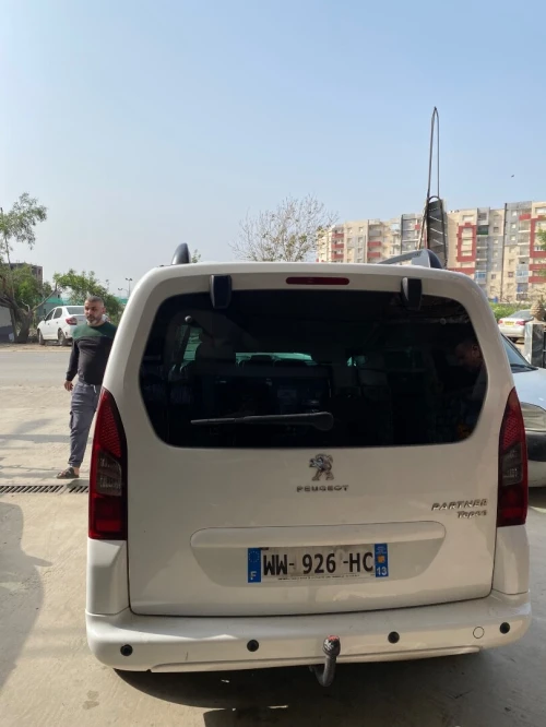 Peugeot Partner 2019 Tepee Allure 