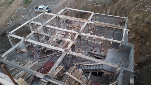Tout travaux bâtiment, charpente métallique, hydraulique, tce