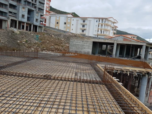 Tout travaux bâtiment, charpente métallique, hydraulique, tce
