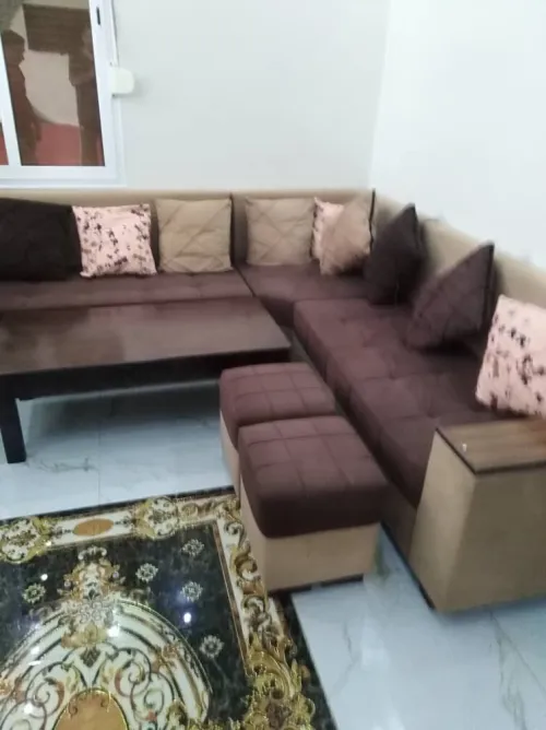 Salon en L 7 Places avec 2 poufs + TV Condor 40 pouces