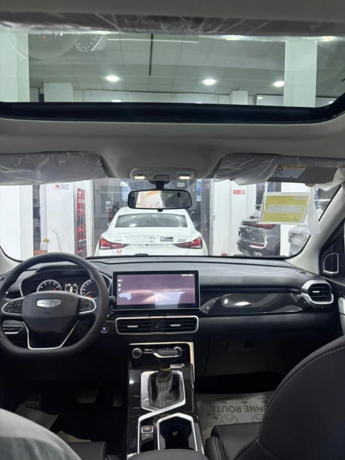 Geely Coolray 2025