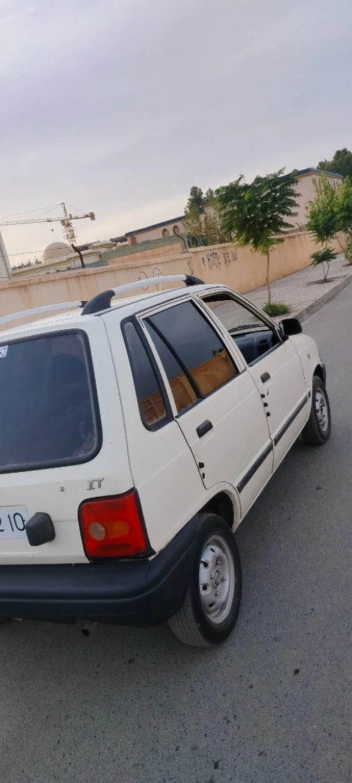 Suzuki Marouti zoti 2012 