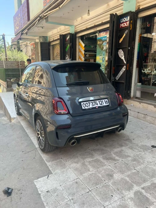 Fiat 500 2021 Abarth