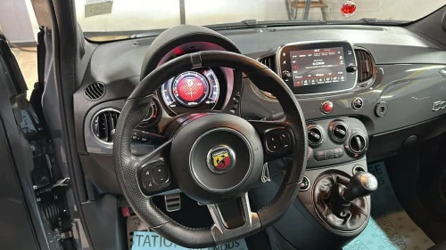 Fiat 500 2021 Abarth