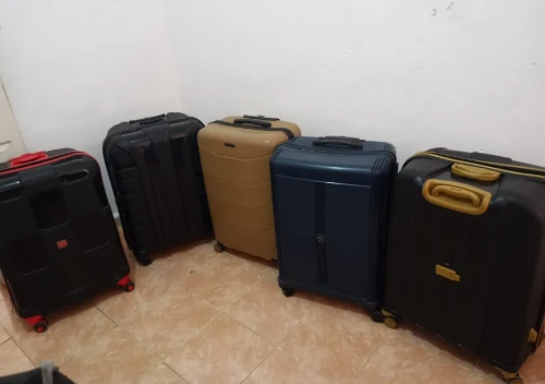 Vends 6 valises