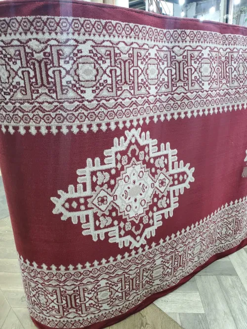 Tapier rouge officiel et tapis de couloir