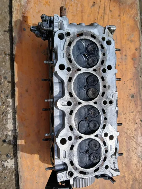 Culasse honda accord essence 1.8