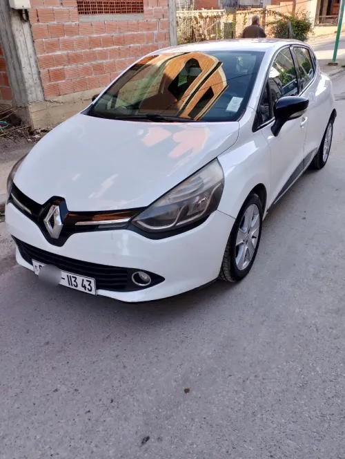 Renault Clio 4 2013 Exception