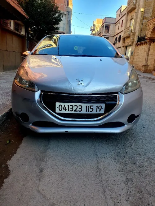 Peugeot 208 2015 208