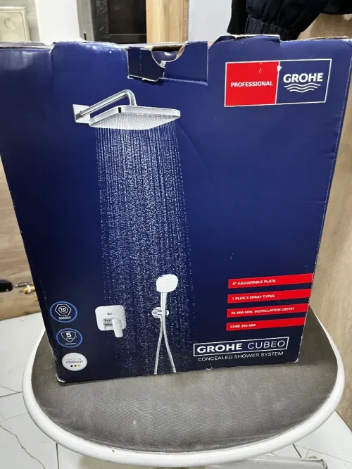 Colonne de douche encastrée Grohe (Cubeo et Eurocube)