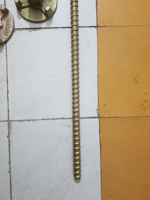 12 Cale metalique avec 12tige
