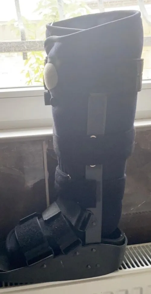 Botte orthopédique gonflable