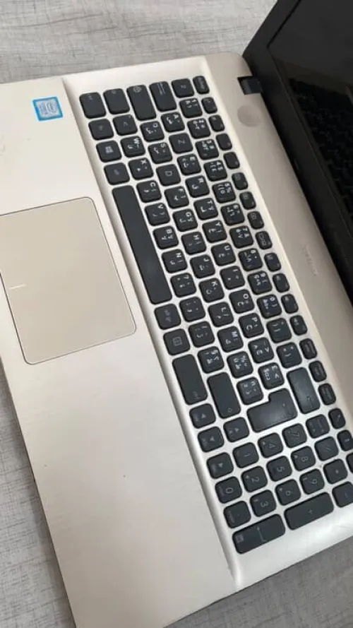 Laptop Asus Laffaire