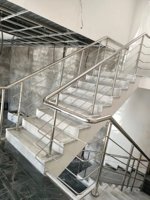 tout travaux inox bois pvc aluminium et cuisine moderne