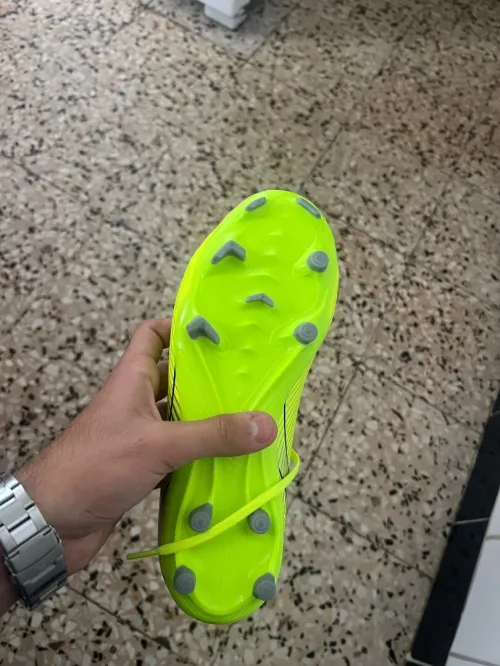 Soulier nike mercurial vapor 16 academy pointure 37/38
