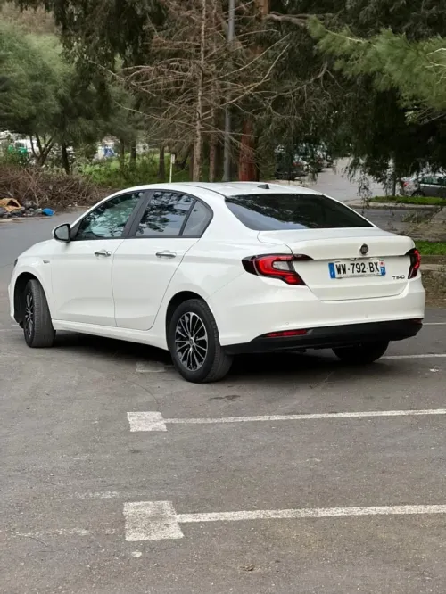 Fiat Tipo Sedan 2025 