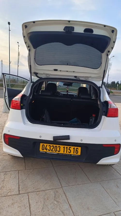 Kia Rio 5 portes 2015 Funny