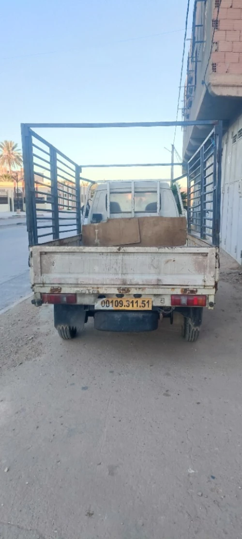 FOTON Foton 1028 