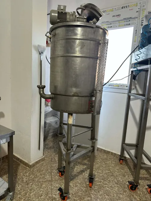 Mélangeur industriel double parois chauffant  200 L