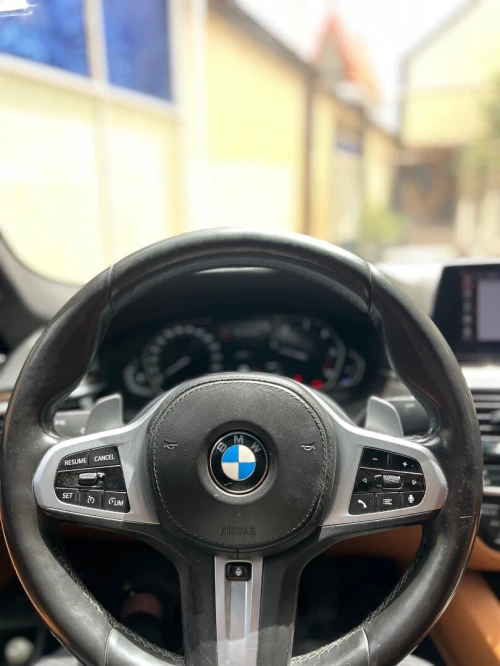 BMW Série 5 2021 Sport M