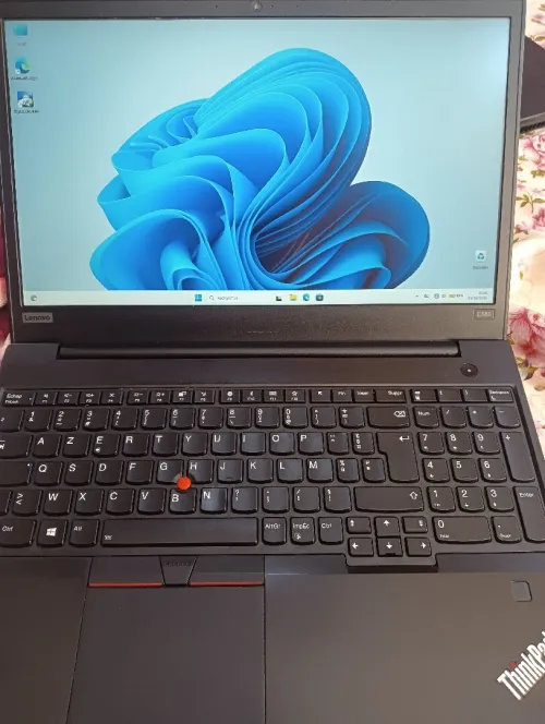 Lenovo E580
