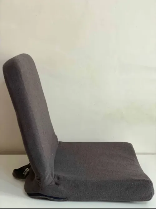 Chaise pliable. كرسي أرضي