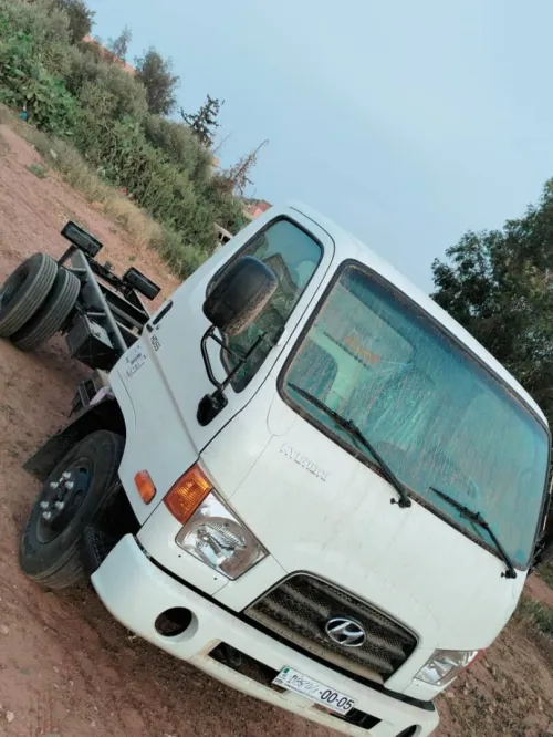 Hyundai Hd65 
