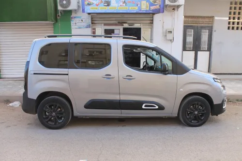 Citroen Berlingo 2022 Shine