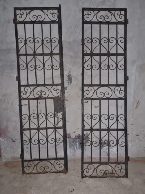 Porte en fer 