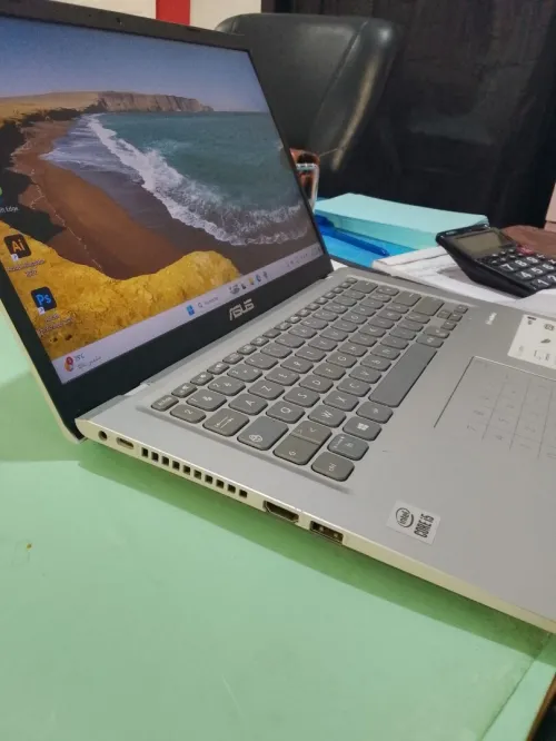 Laptop asus 
