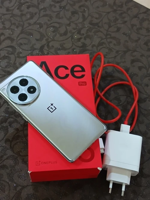 Oneplus Ace 3 pro