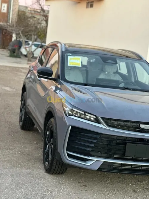 Geely Coolray 2025 181 ch turbo