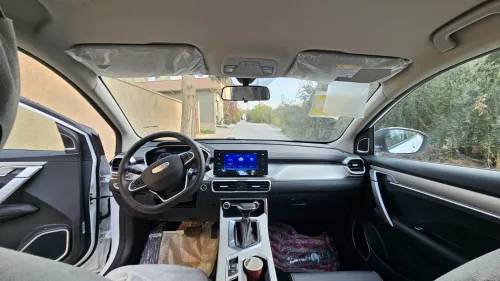 Geely Coolray 2025 