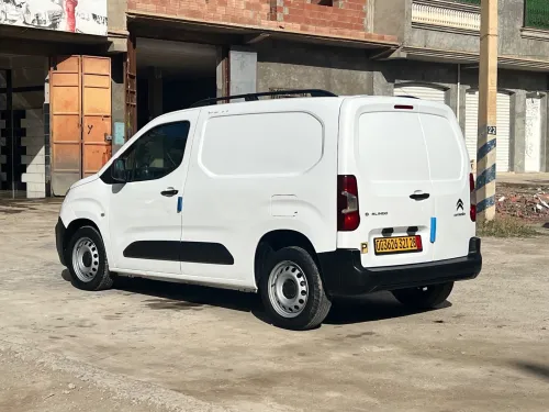 Citroen Berlingo 2021 K9