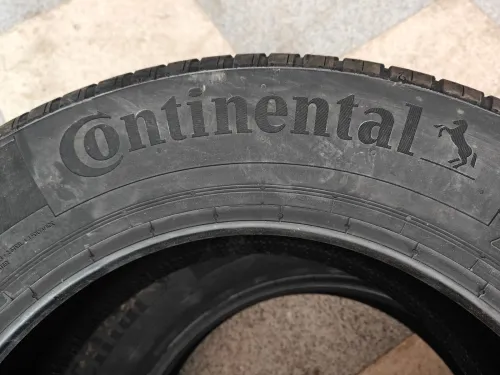04 PNEUS continental 185/65 R 15