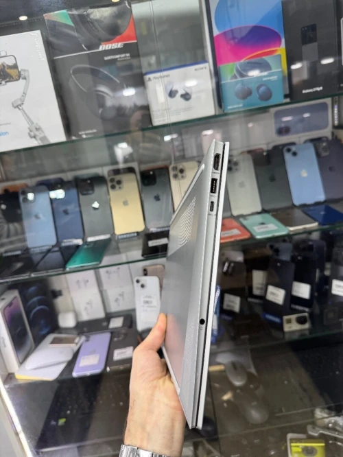 HP Pavillon i7 1360P 16Go 1To SSD